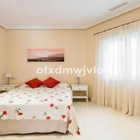 Andalucian Very Spacious 6 Bedroom With Pool Villa
